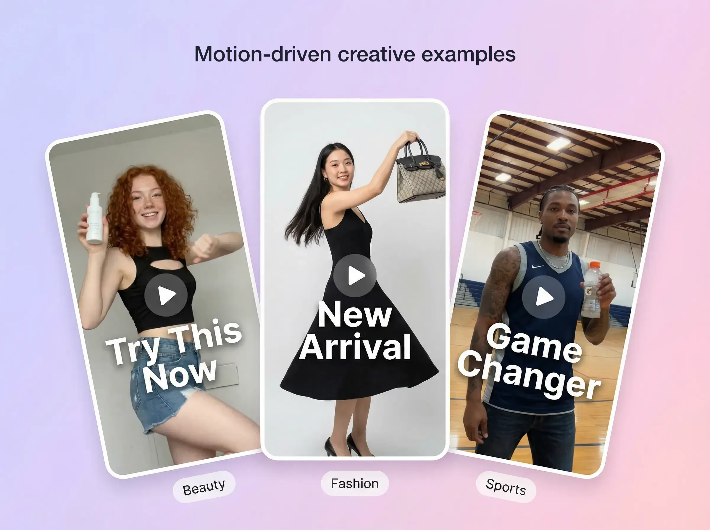 Tres clips estilo teléfono con botones de reproducción que muestran personajes sosteniendo un frasco de cuidado de la piel, un bolso y una bebida deportiva, con las etiquetas belleza, moda y deportes